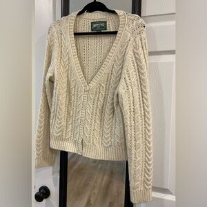 American Eagle cropped cable button up sweater cardigan